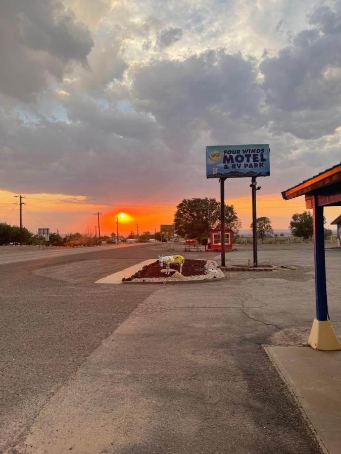 Four Winds Motel & Rv Park Carrizozo Exterior photo